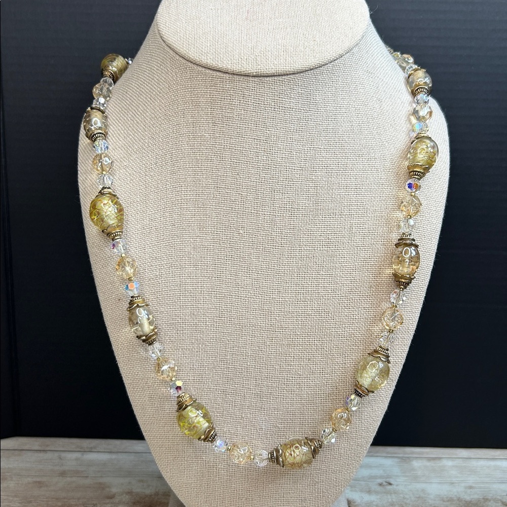 Gorgeous Glass and Crystal Necklace